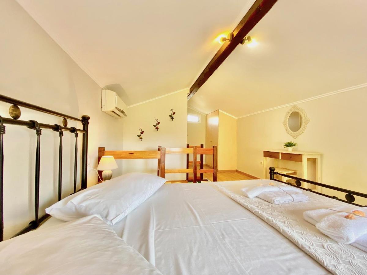 Asteraki Beach House By Dadovillas Acharavi  Ngoại thất bức ảnh