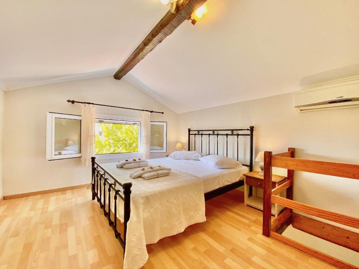 Asteraki Beach House By Dadovillas Acharavi  Ngoại thất bức ảnh